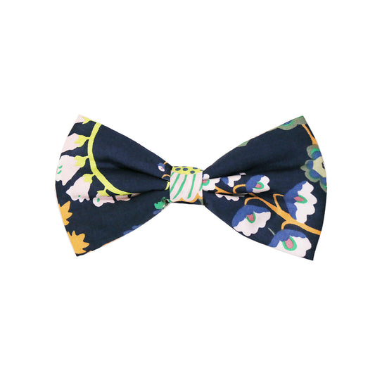 The Symphony Bow Tie on a white background.